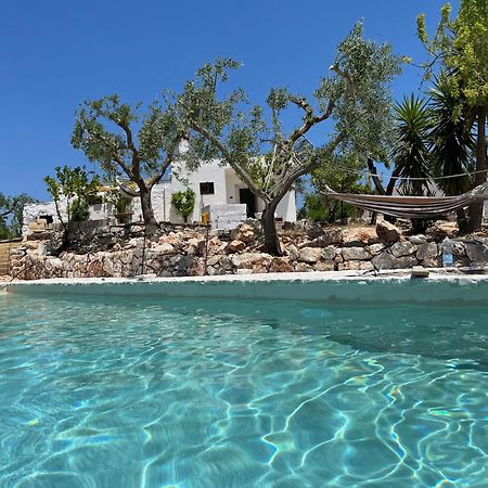 Casa Giuliveto - Charmantes Ferienhaus Mit Privatpool In Olivenhain Остуни Экстерьер фото