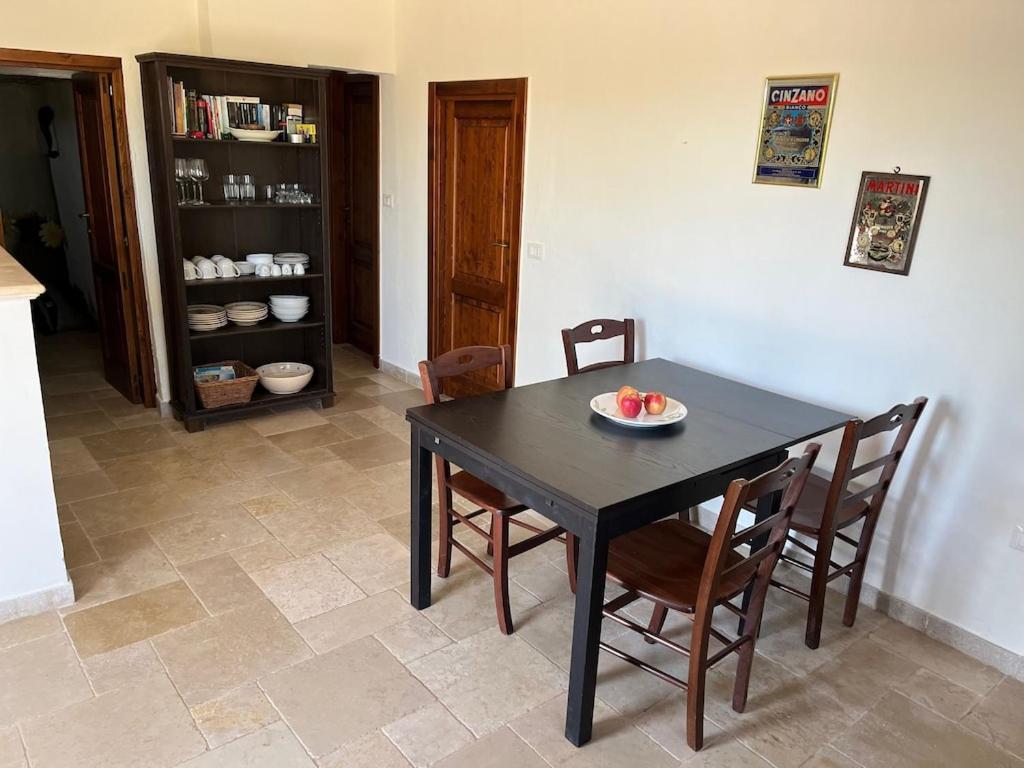 Casa Giuliveto - Charmantes Ferienhaus Mit Privatpool In Olivenhain Остуни Экстерьер фото