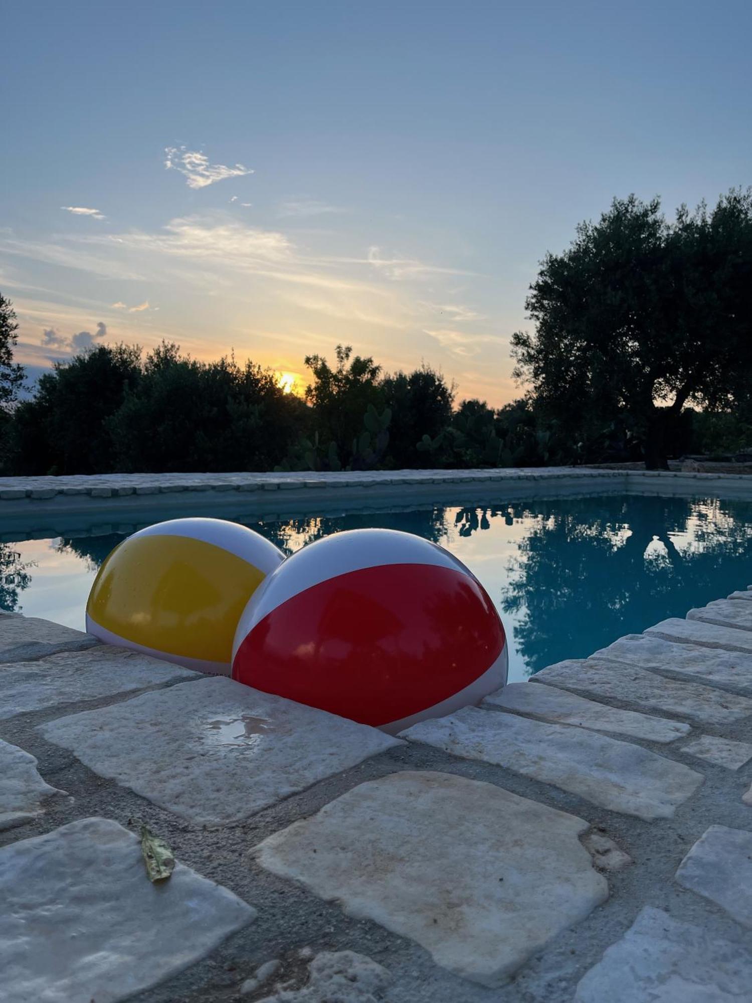 Casa Giuliveto - Charmantes Ferienhaus Mit Privatpool In Olivenhain Остуни Экстерьер фото